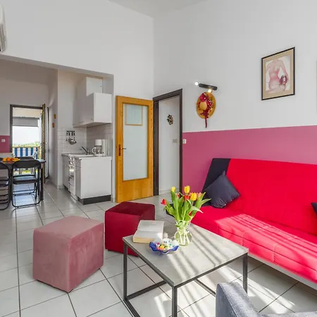 Apartament Zlata With Beautiful View Poreč