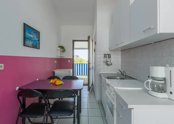 Apartment Zlata With Beautiful View